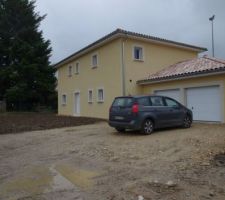 Maison après remise en place des terres