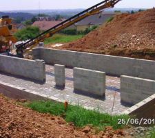 Toupie avectapis roulant pour coulage b&eacute;ton