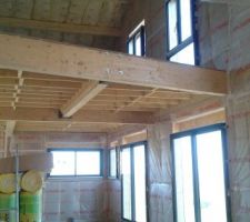 Isolation en laine de bois.vue sur la mezzanine.
