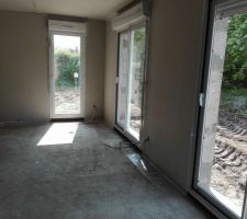 Vu de la cuisine vers le salon