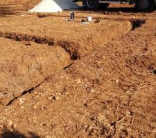 Le sable est arrivé pour le ferraillage