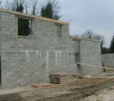 Vue g&eacute;n&eacute;rale!&ccedil;a prend vraiment tournure!!