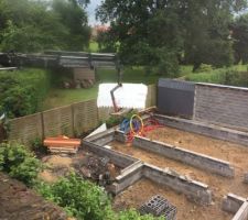 Livraison du matériel pour le plancher vide sanitaire