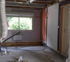 Plancher de la chambre enlevé