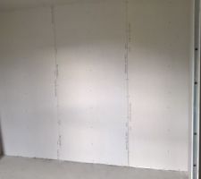 Ca a bien avancé!! chambre 2