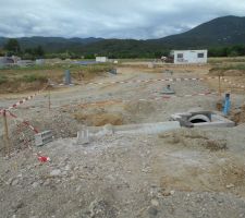 Les premi&egrave;res &eacute;gouts mises en place et suite de l'enfouissement du r&eacute;seau eau us&eacute; et eau courante