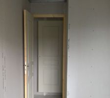 Début des bandes, chambre 1