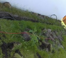 Enterrement et mise en gaines des tuyaux d'arrosage automatique