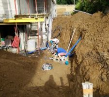 Raccordement des VRD : Eaux Usées, Eaux Vannes, EDF, Télécom, portail, interphone, éclairage extérieur...