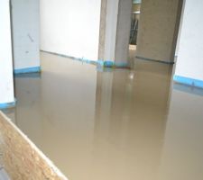 Chape liquide anhydrite
