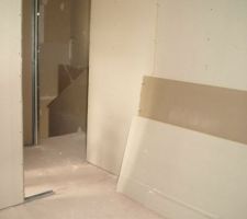 4 aout : chambre Emy