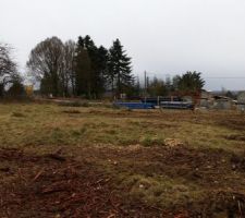 Chantier de préparation du lotissement.
Vue depuis notre terrain.