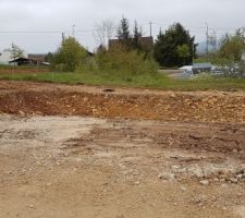 Chantier de préparation du lotissement.
Futur noue paysagère (juste en face de notre terrain)
