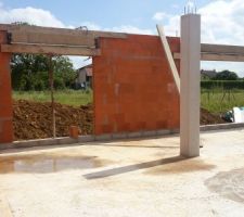 Décoffrage de la poutre au RDC