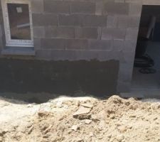 Produit hydrofuge avant d'enterrer le garage