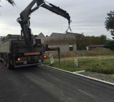 Premi&egrave;re livraison sur le chantier