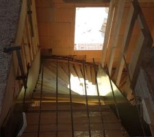 Escalier vu de l'étage
