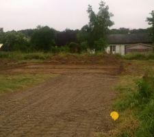 Jour 1 : Premi&egrave;re journ&eacute;e de travaux.
Le r&ecirc;ve devient r&eacute;alit&eacute;.