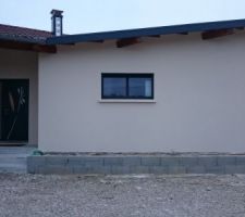 ça y est la façade est faite!!