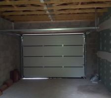 Garage.
