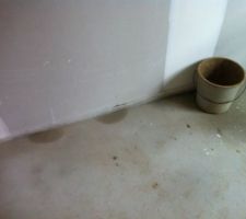 On a l'eau courante intégrée dans les murs...