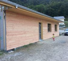 La remise des clefs est proche !! Bardage en cours.