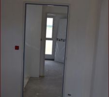 Chape, plomberie et placo terminés. Dernières finitions électriques et cie.