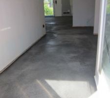 Chape (&agrave; travers la fen&ecirc;tre)