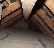 Ouate plafond chambre 1