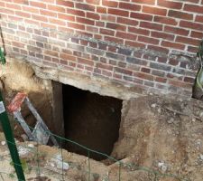 Vue acc&egrave;s cave