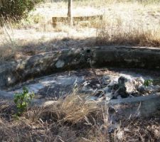 On a commenc&eacute; &agrave; casser le bassin, pour le reste &ccedil;a sera fait au moment du terrassement