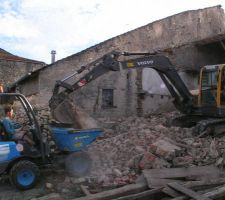 Un mini damper pour tout évacuer.