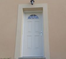 Porte entree exterieur