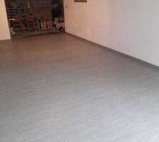 Le carrelage du garage spécial "passage voiture"