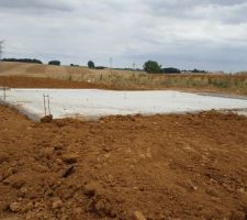 Dalle termin&eacute;e et &eacute;galisation du terrain