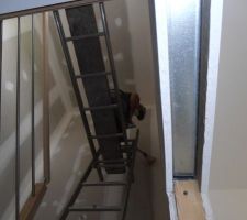 Ponçage de la cage d'escalier