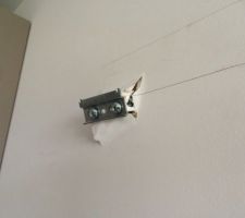 Arrachement du support du meuble haut de cuisine