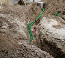 Les tranch&eacute;es pour SAUR et ORANGE sur 200 M . Pas facile !!! :)