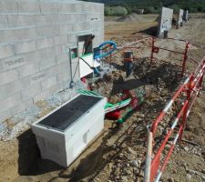 Suite pose r&eacute;seaux &eacute;lectrique, et Telecom et ose des murs en parpaing