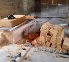 Mise en place suspentes plafond et isolation