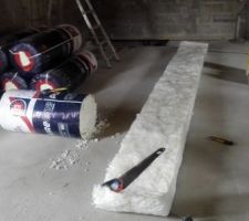 Mise en place suspentes plafond et isolation