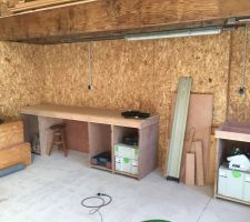 Réalisation du mobilier pour l'atelier