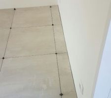 Pose carrelage en cours