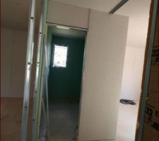 Les cloisons se pr&eacute;cisent...