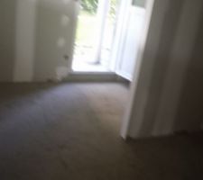 Coulage de la chape intérieure et extérieure pour la terrasse