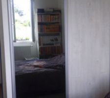 Porte de placard de notre chambre
