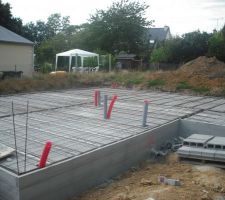 Fin aout la maison sort de terre