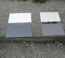 Dilemn, quel choix pour le carrelage de la sdb!!!
finalement ce sera celui de droite.