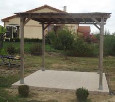 Nous avons enfin fini notre pergola