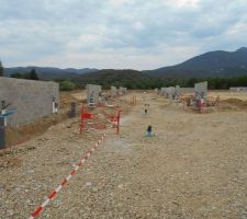 Viabilisation de tous les terrains en cours, pose des r&eacute;seaux &eacute;lectriques et Telecom